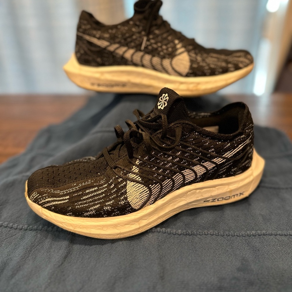 Nike Black and White Athletic Shoes